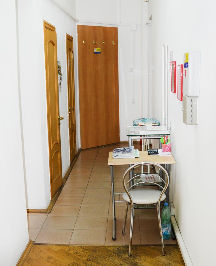 Hostel Golden Gates Kiew Exterior foto
